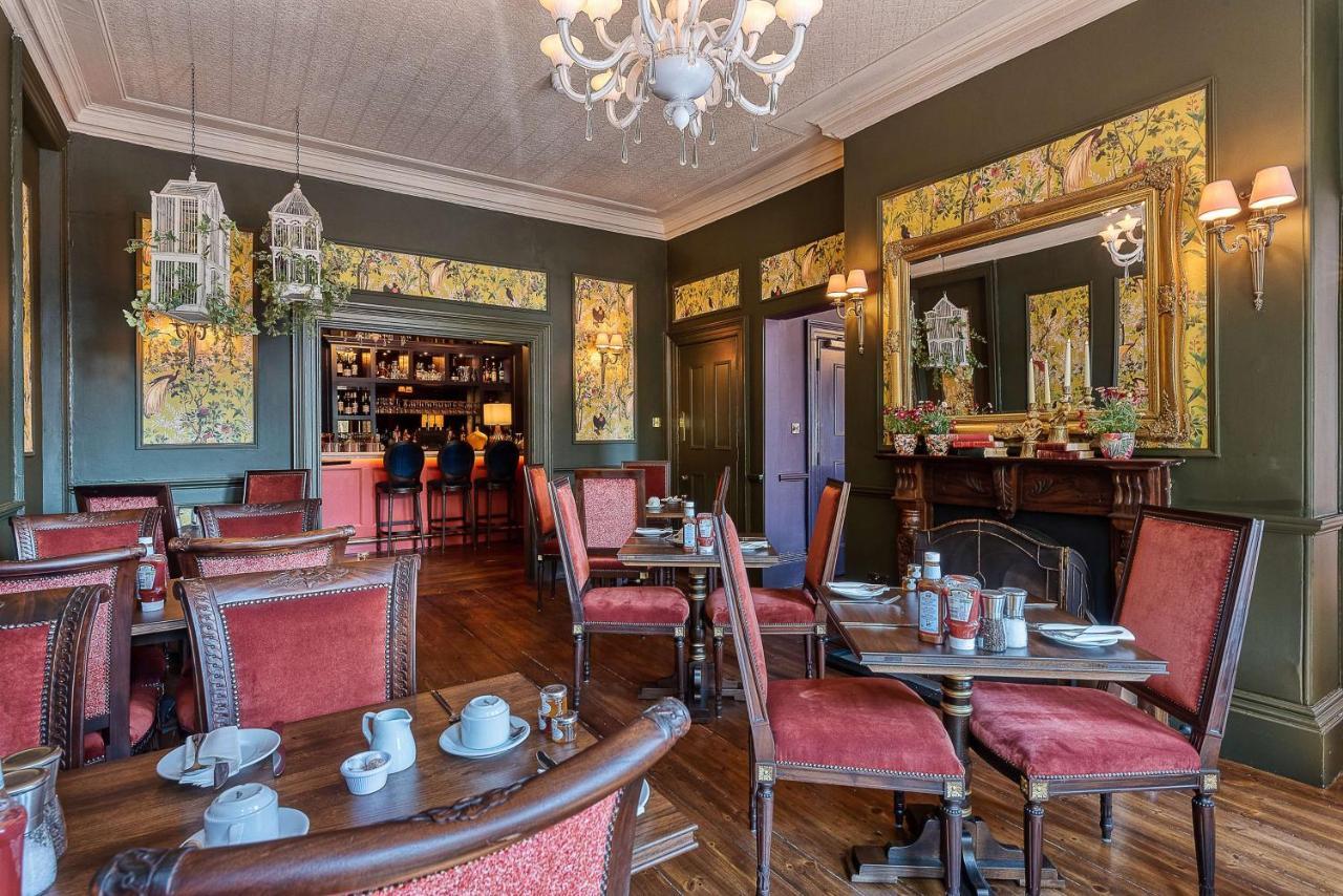 Clementine'S Guest House Йорк Экстерьер фото The restaurant at The Old Vic